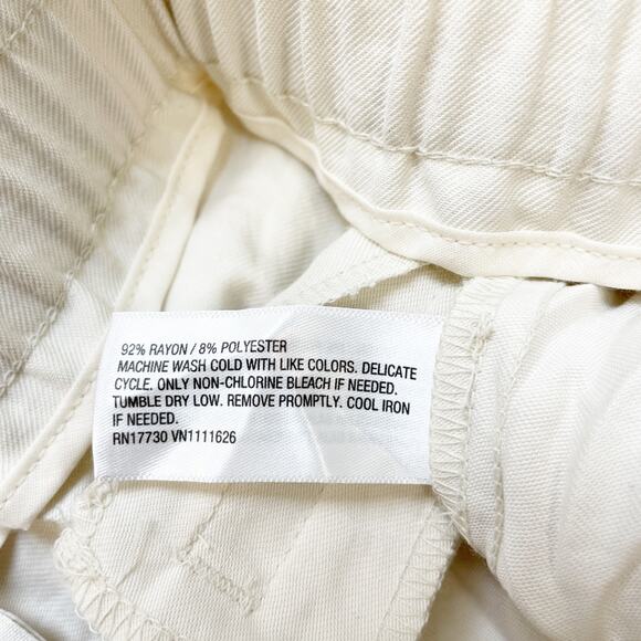 A New Day Women's High Rise Pull On Ankle Cargo Pants Cream Size Large - Picture 6 of 6